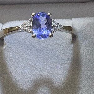 White gold tanzanite and diamond ring and earring s of tanzanite stone